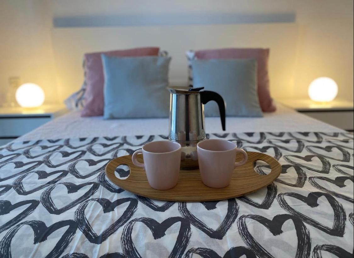 Confortable Habitacion مالقة المظهر الخارجي الصورة